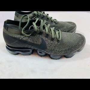 Nike men 8.5